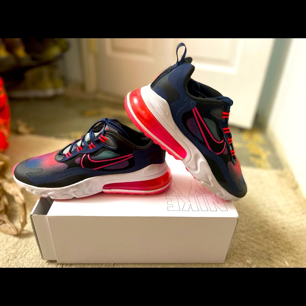 Nike air max 270 react . Gently worn